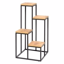 Kovový záhon, stojan na rostliny se čtyřmi dřevěnými vrcholy.