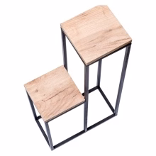 Kovový, minimalistický stojan Model:666
