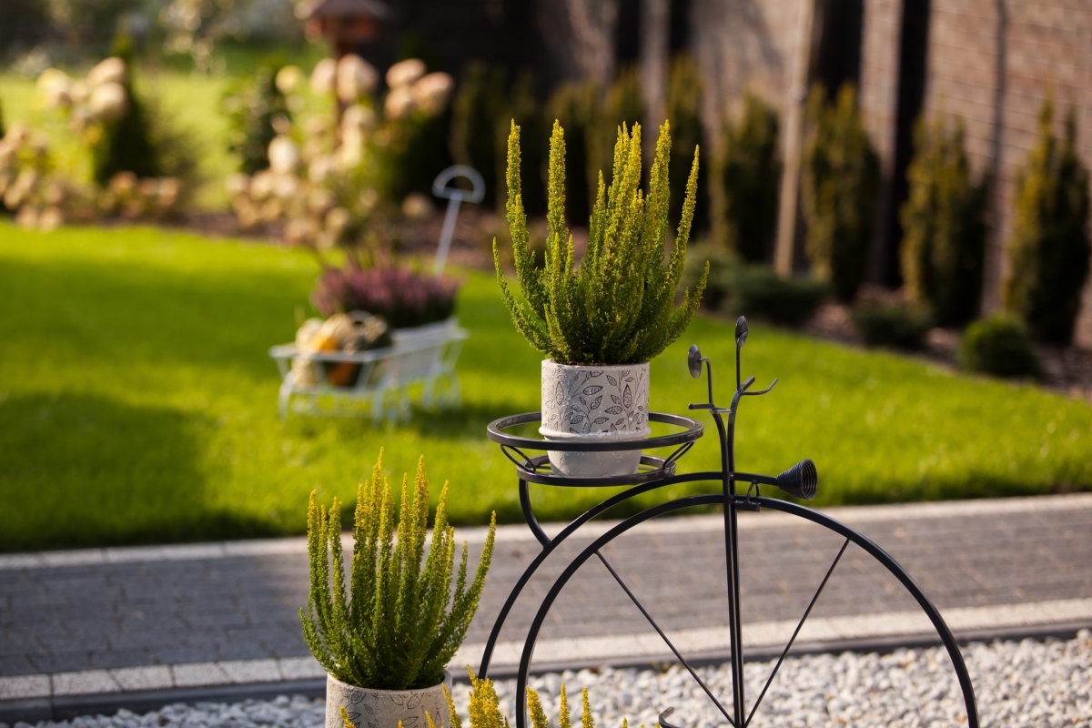 Kovový záhon na Model:132