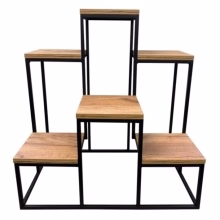 Moderní kovový záhon. Model:657