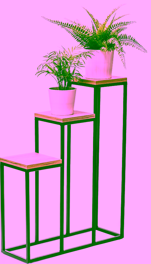 Kovový stojan se 3 policemi. Květinový záhon - horizontální