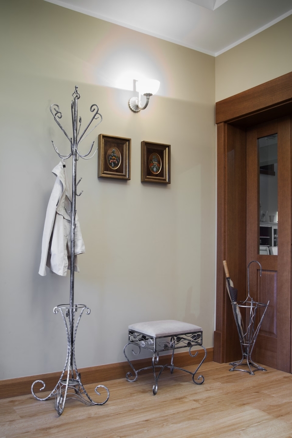 Stojanový věšák na Model:156