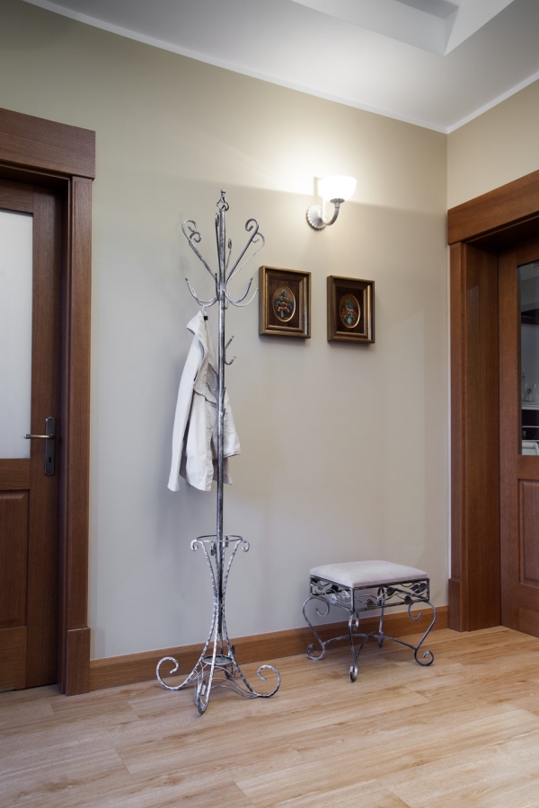 Stojanový věšák na Model:156