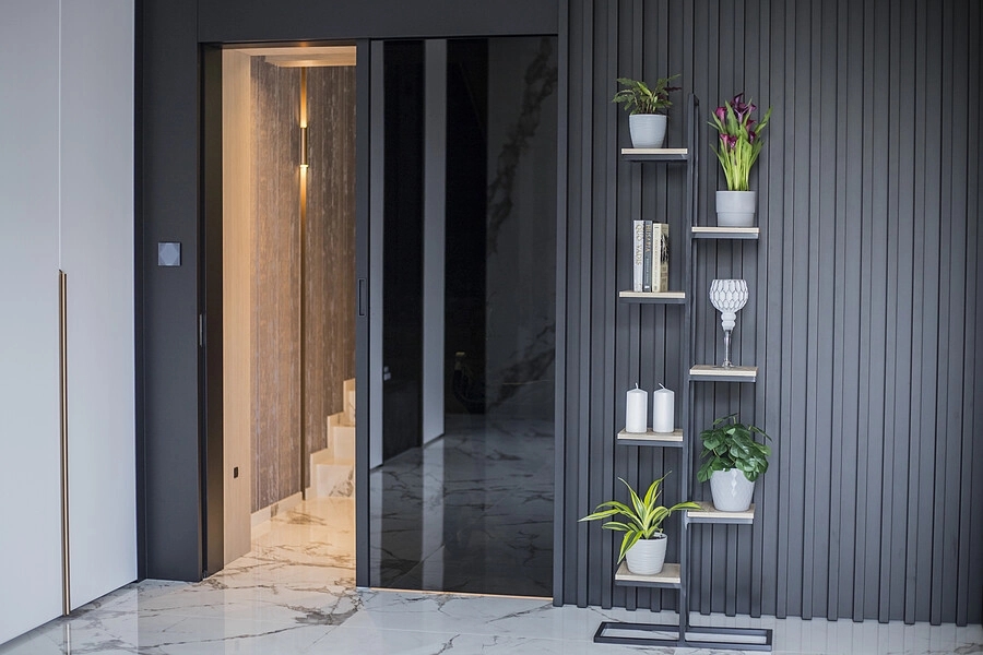 Vysok&yacute; z&aacute;hon LOFT - interi&eacute;rov&yacute; aranžm&aacute;